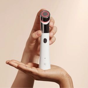 Medicube Age R Air Shot